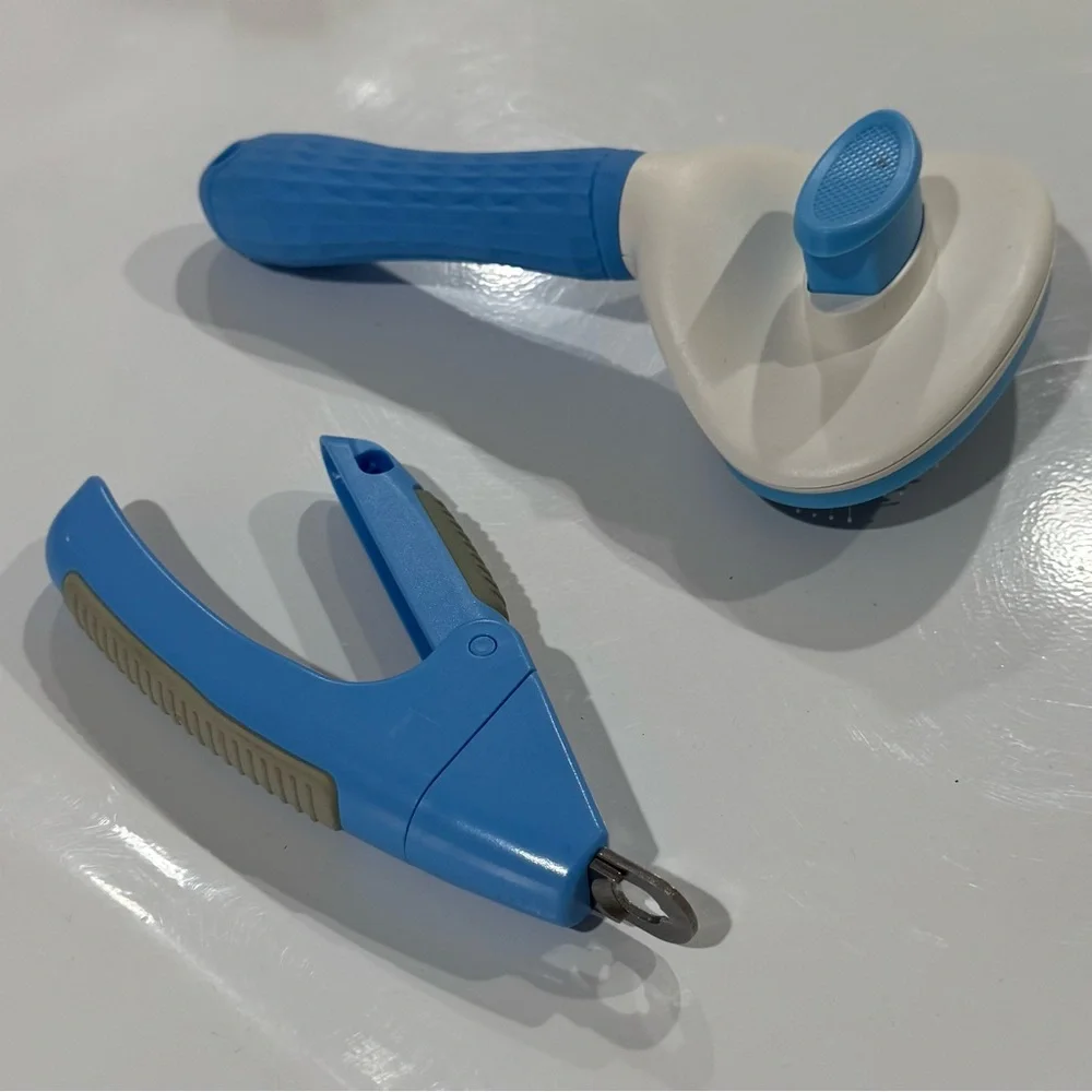 Animal grooming kit - shedding brush and nail clipper